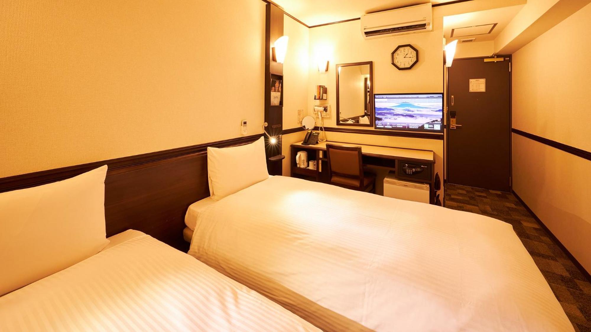Toyoko Inn Osaka Tsuruhashi Ekimae חדר תמונה