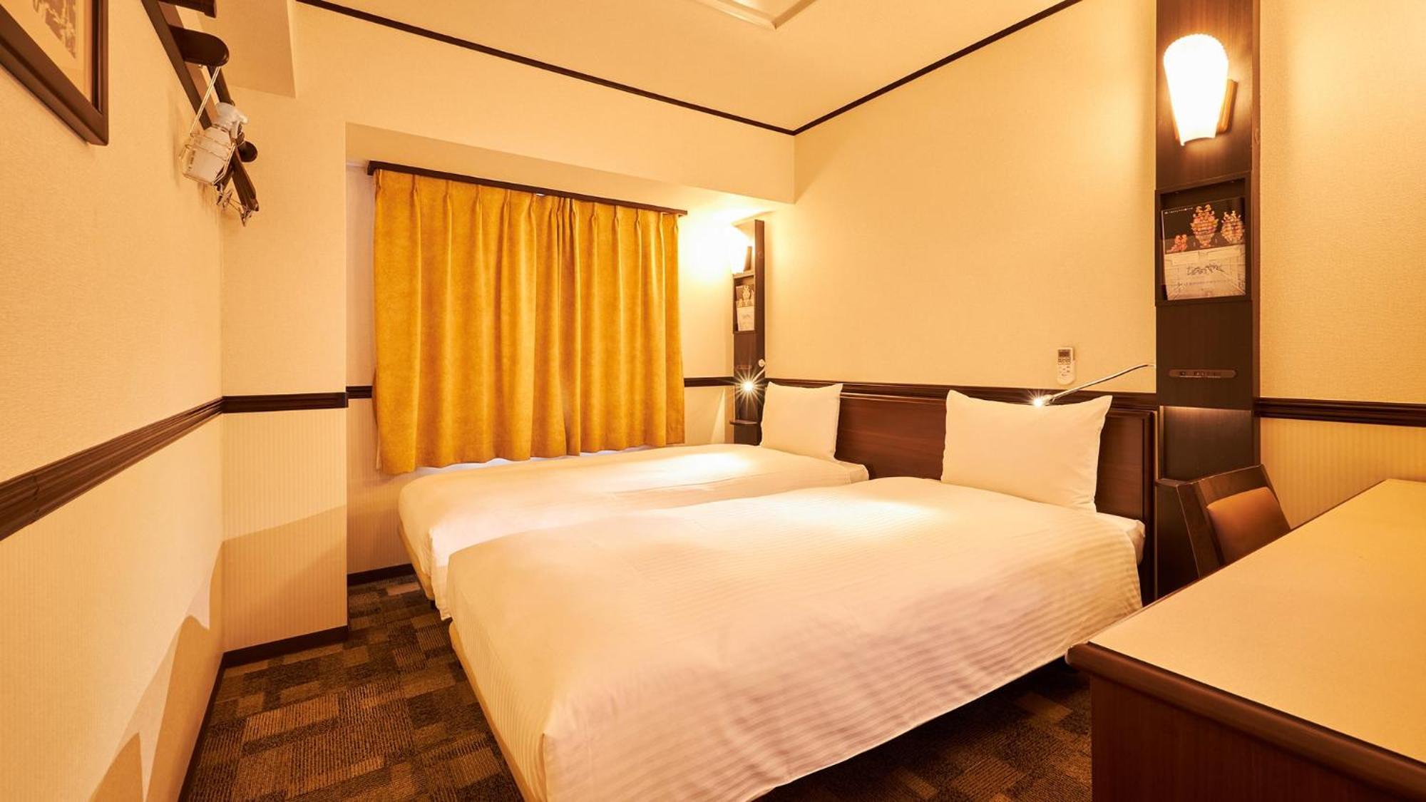 Toyoko Inn Osaka Tsuruhashi Ekimae חדר תמונה