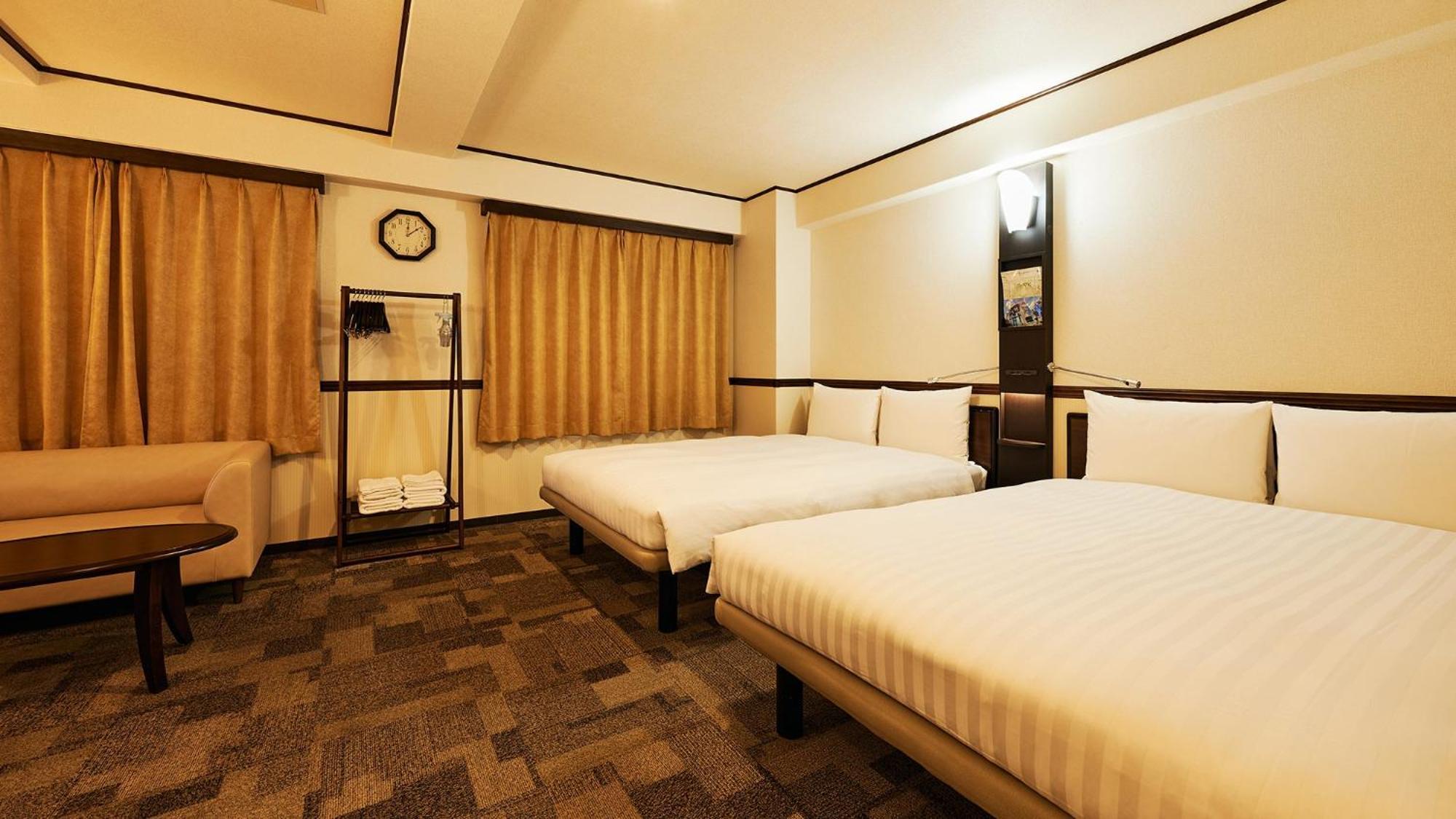 Toyoko Inn Osaka Tsuruhashi Ekimae חדר תמונה