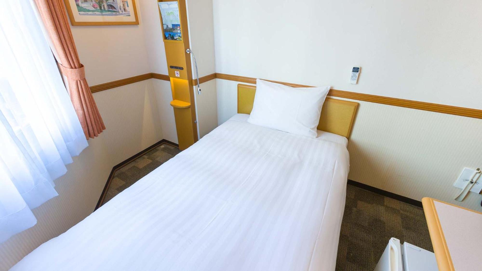 Toyoko Inn Osaka Tsuruhashi Ekimae חדר תמונה