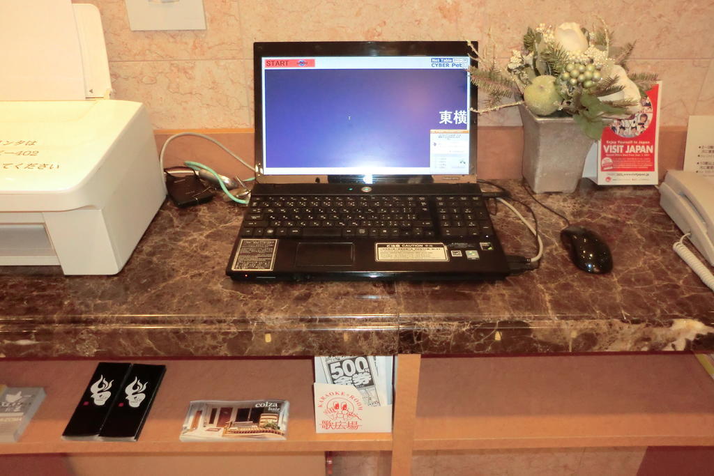 Toyoko Inn Osaka Tsuruhashi Ekimae מראה חיצוני תמונה
