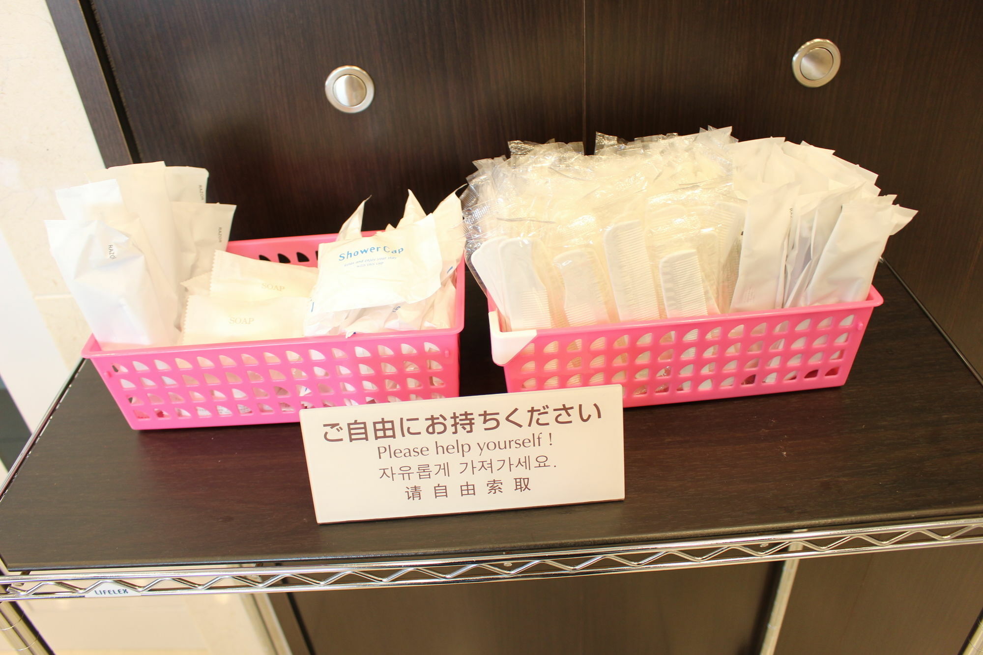 Toyoko Inn Osaka Tsuruhashi Ekimae מראה חיצוני תמונה